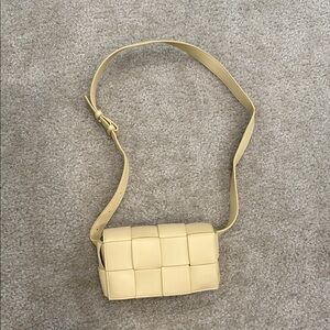 Chic Cream Crossbody Bag